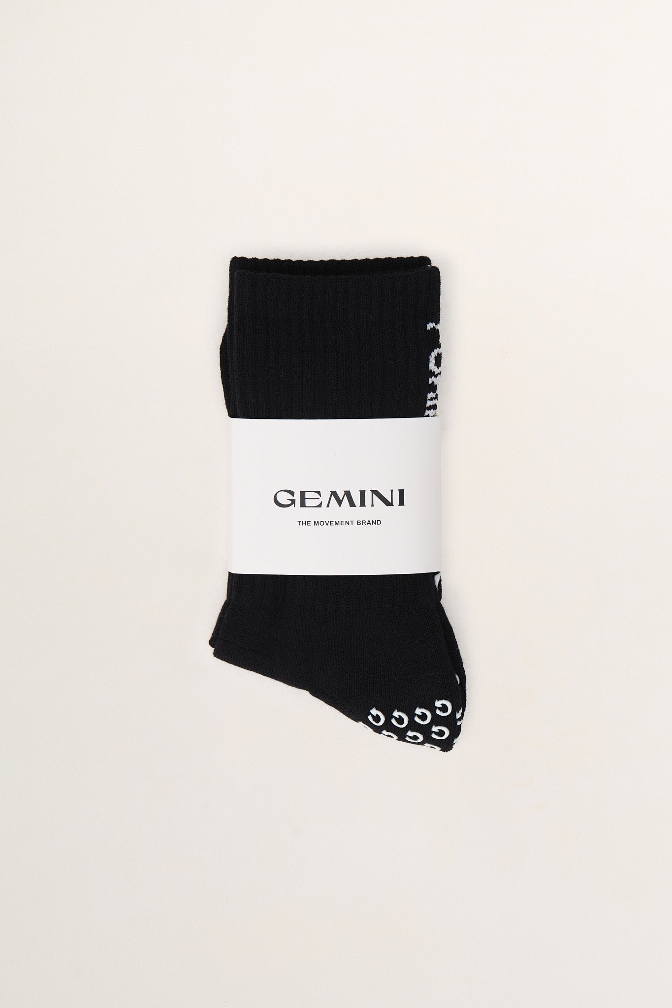 
                  
                    unisex black pilates socks for men with non slip grip
                  
                