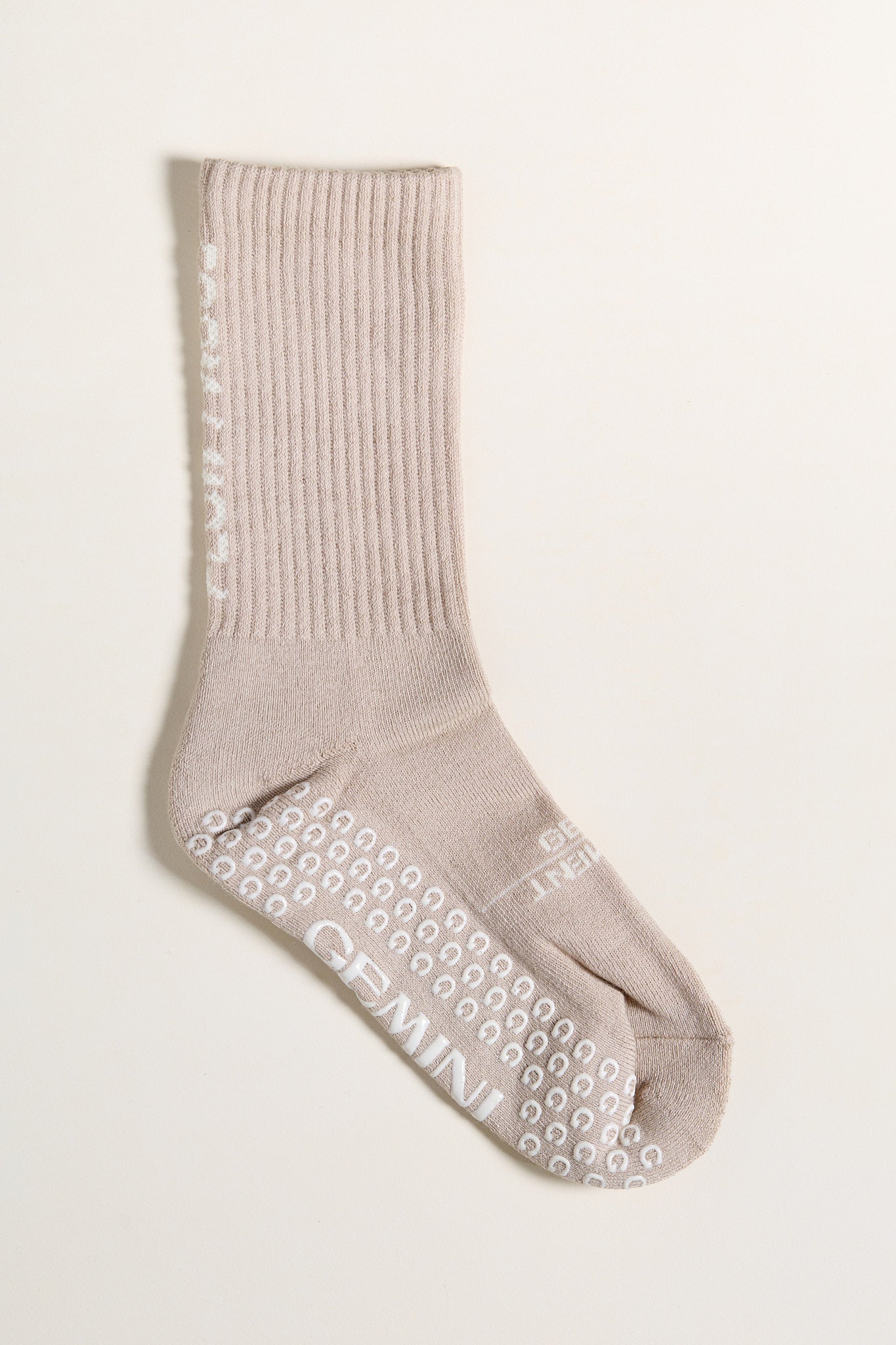 gemini form crew pilates socks for reformer and barre