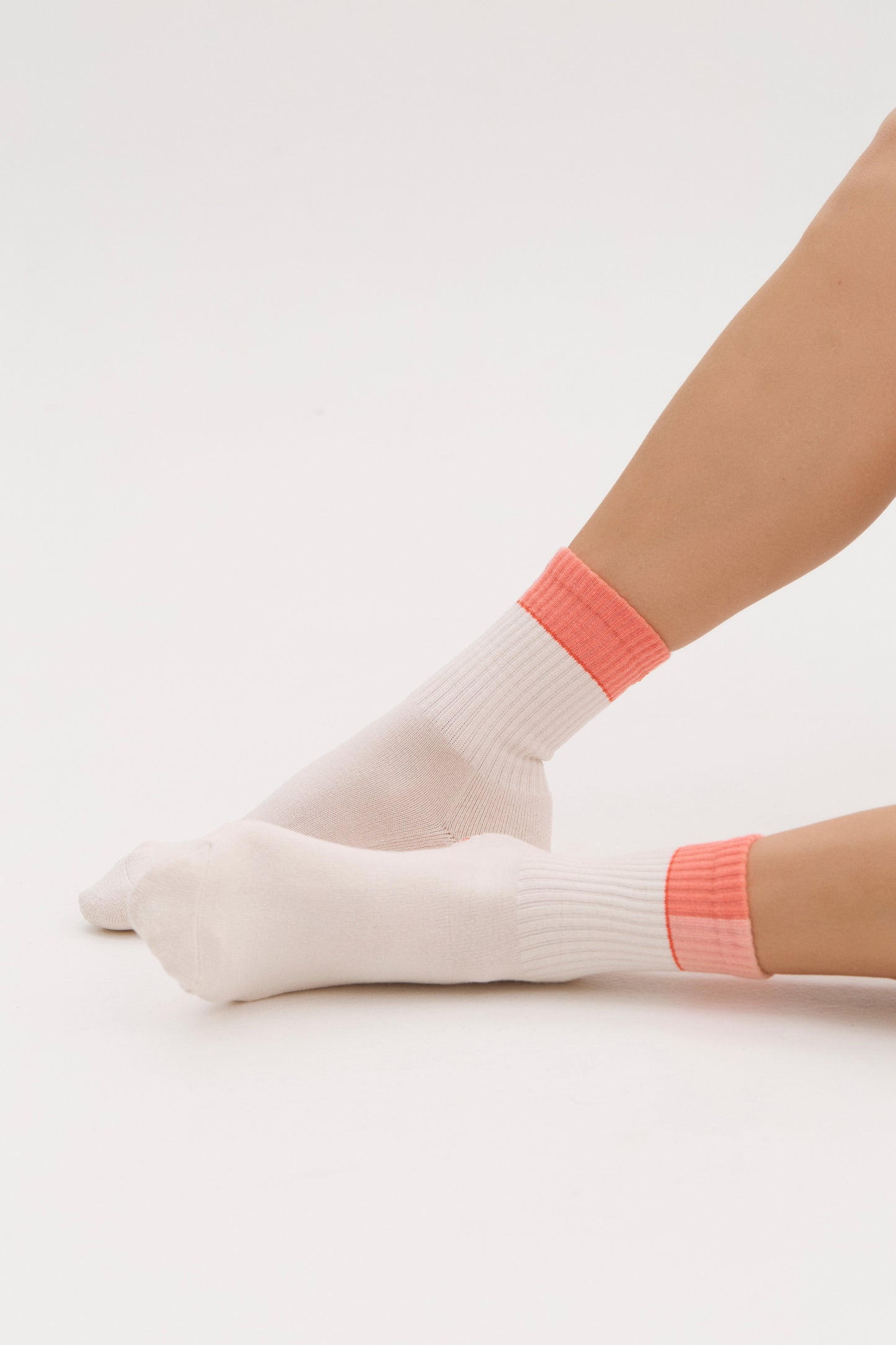 
                  
                    popular pink grip socks for reformer pilates classes
                  
                