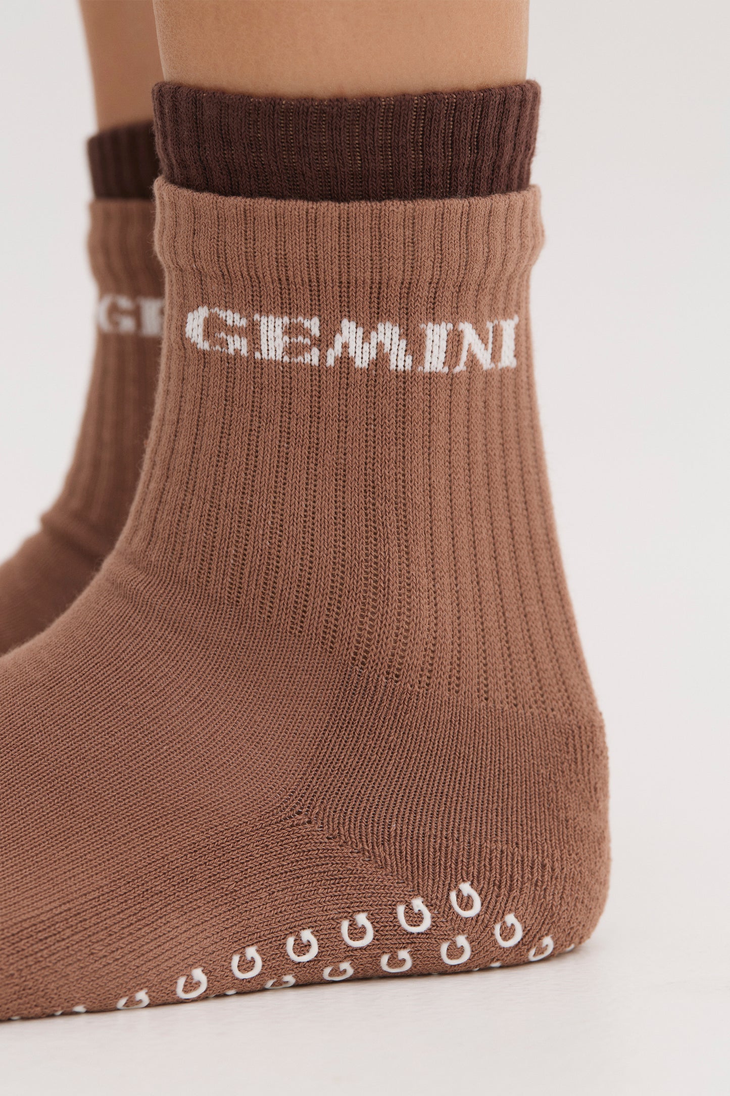 
                  
                    pilates studio grip socks australia
                  
                