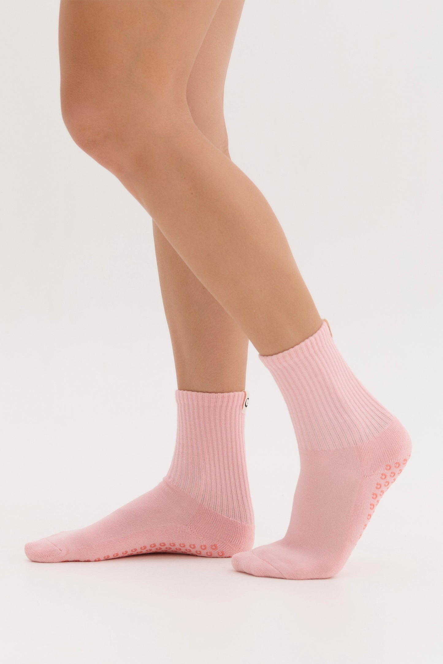 womens grip socks for yoga and pilates
