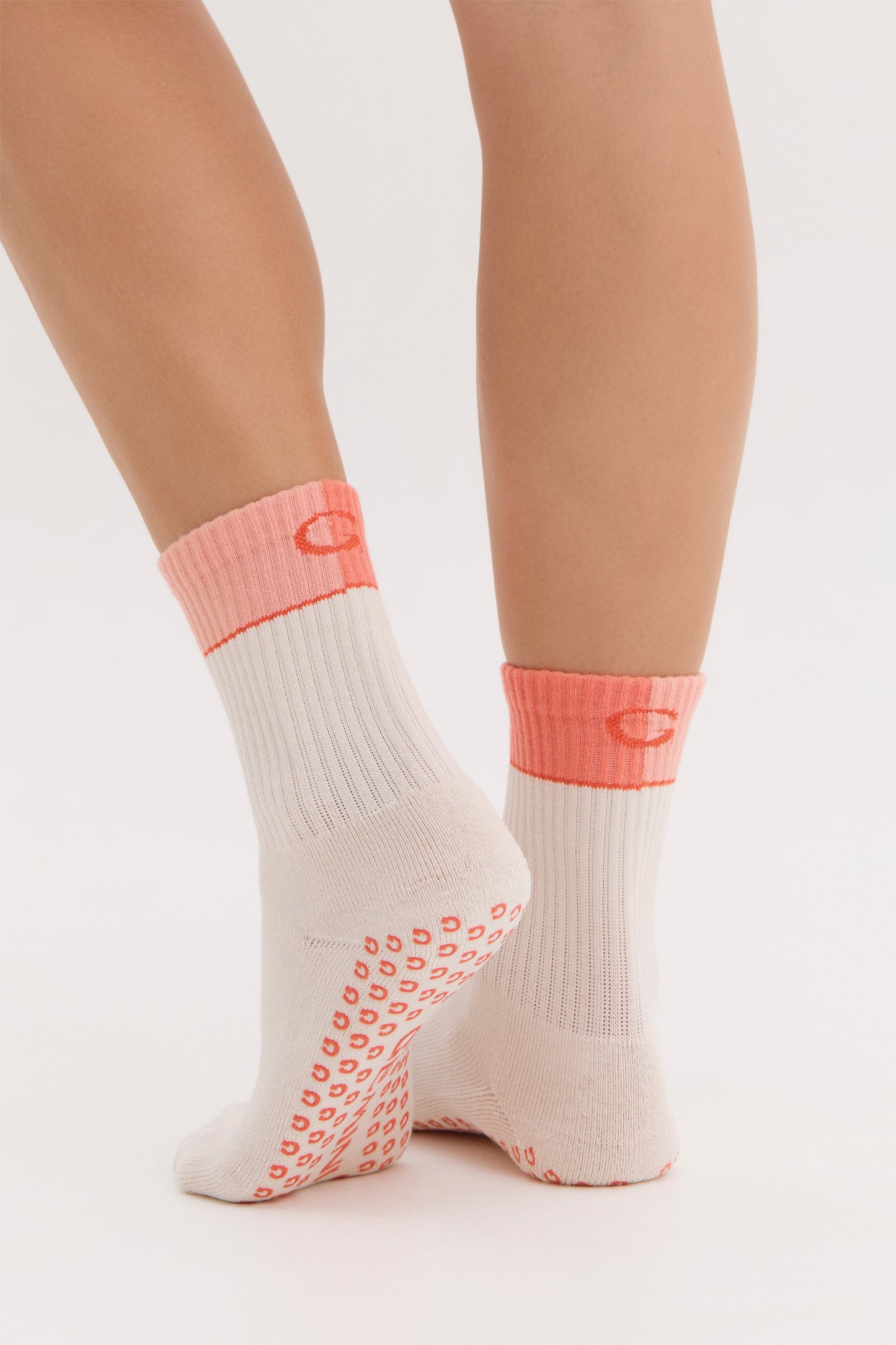 neo crew pink pilates grip socks non slip australia