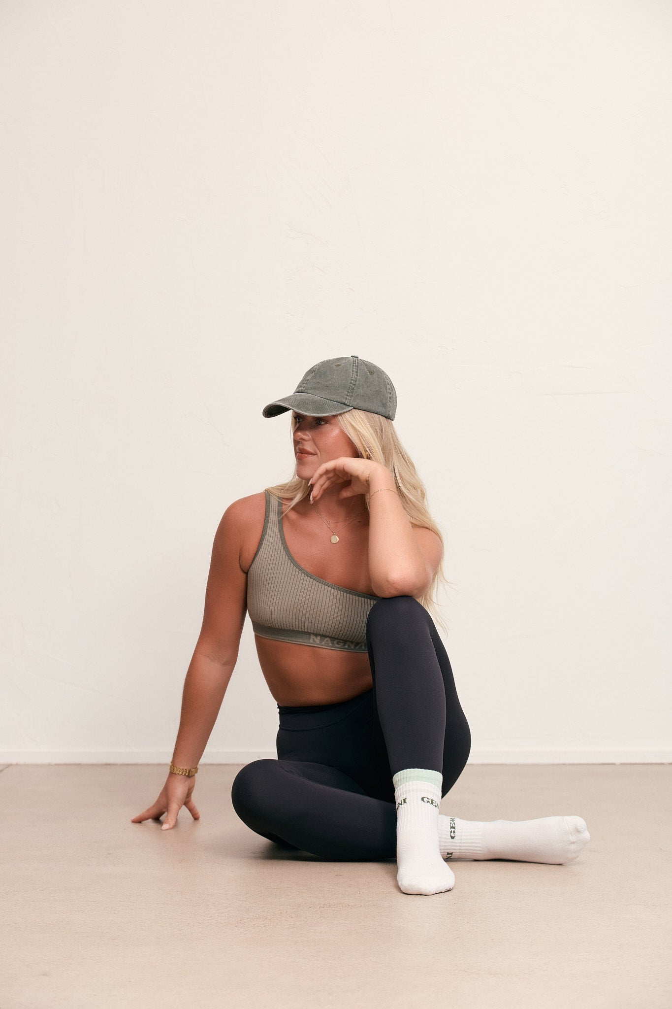 
                  
                    premium grip socks for mat pilates
                  
                